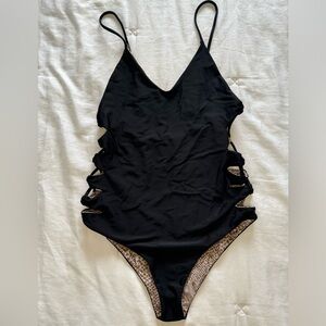 Acacia Florence One Piece